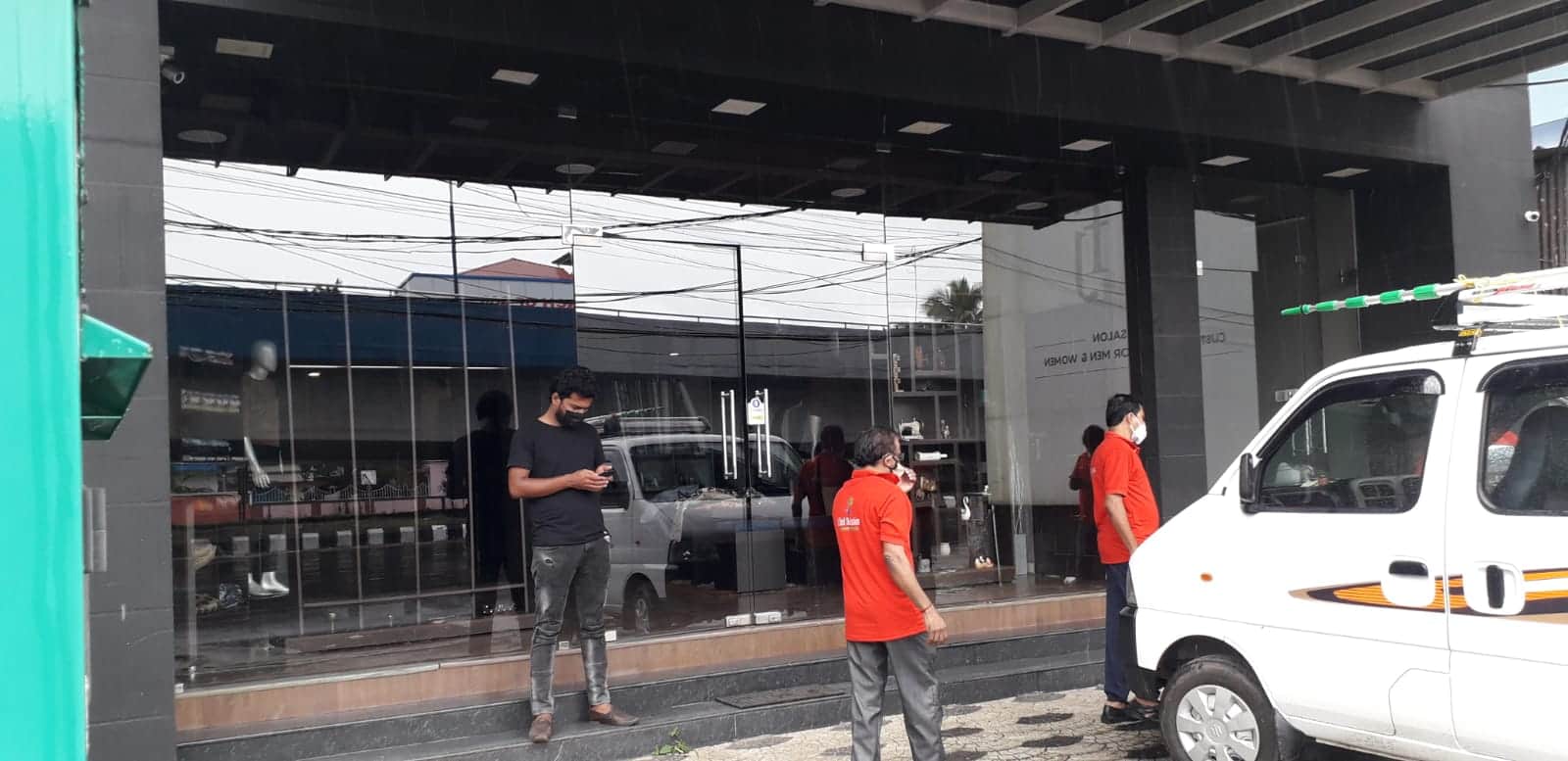 One End Solution cleaning work in Kochi