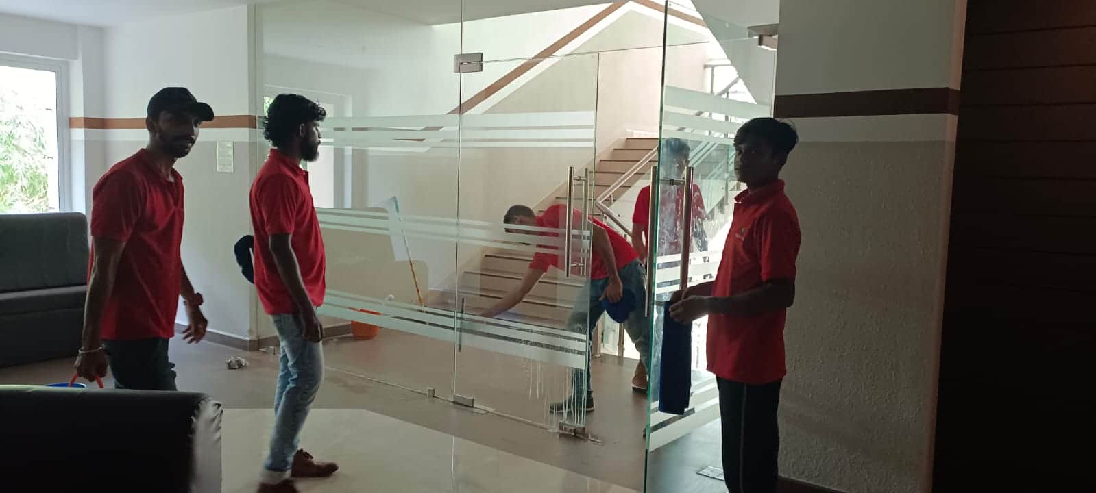 One End Solution cleaning work in Kochi