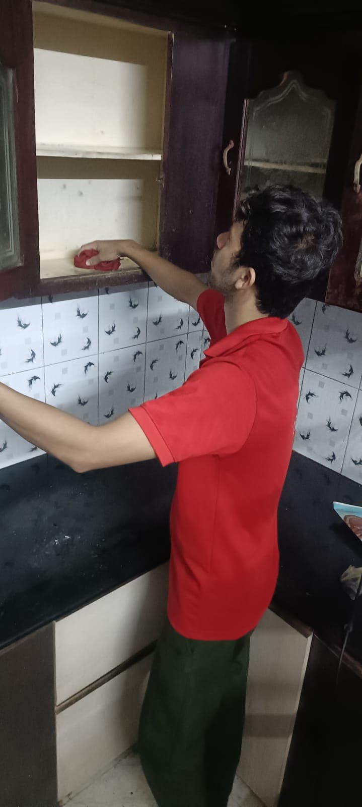Residential cleaning work by One End Solution in Kerala